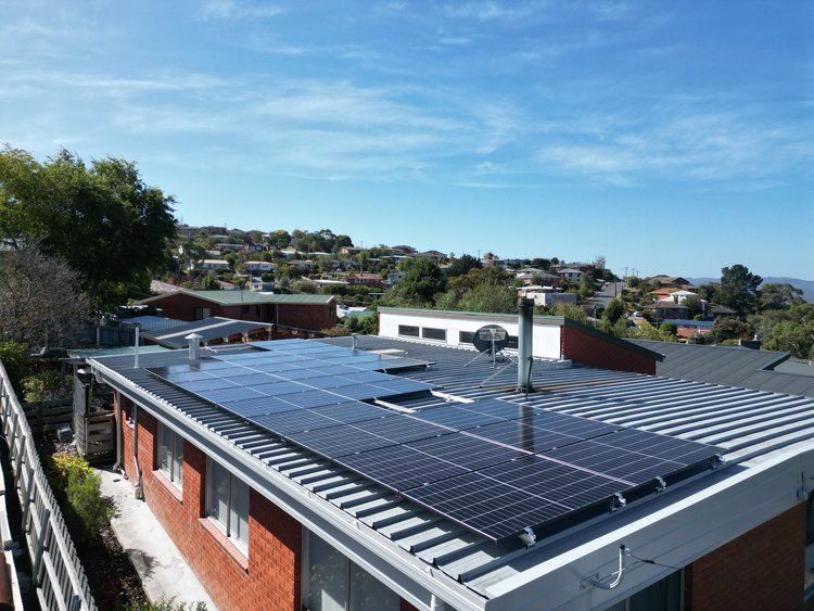 Residential Solar Installation 8